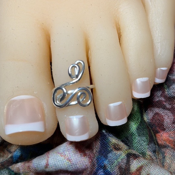 Sterling Silver Toe Ring- Adjustable Unique Toe Ring- Midi/Knuckle Ring- FS#38 - Picture 3 of 11